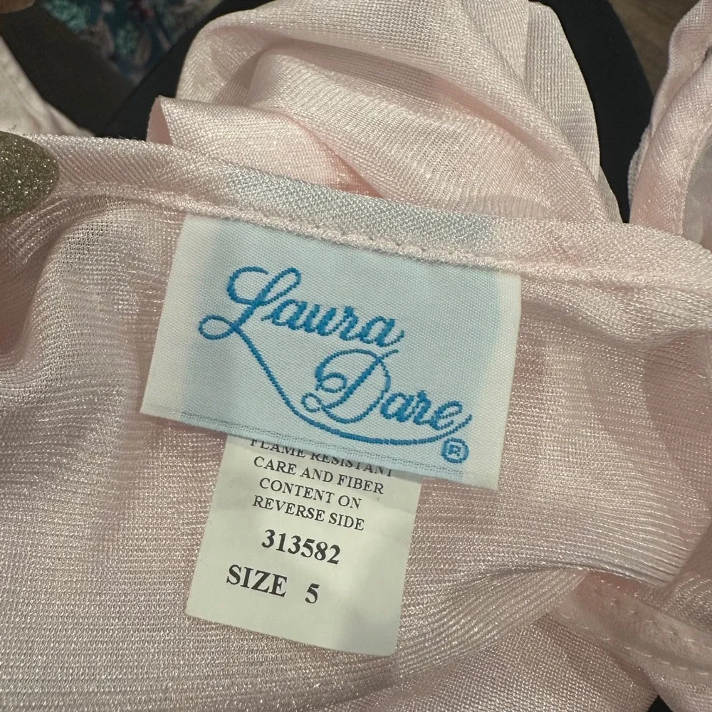 Laura Dare Girls Pink Nylon Nightgown Ruffle Cap Sleeve Size‎ 5 Made in USA